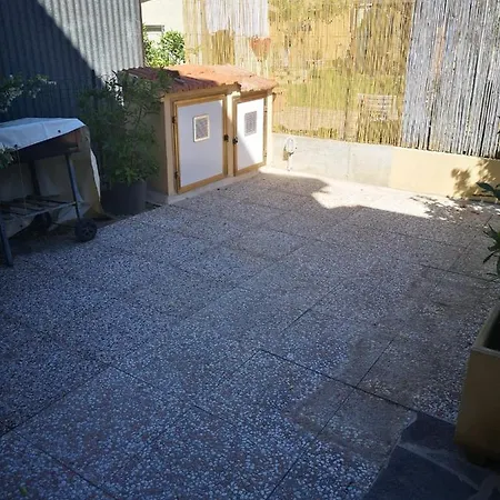 Merope Domus * אלביניה